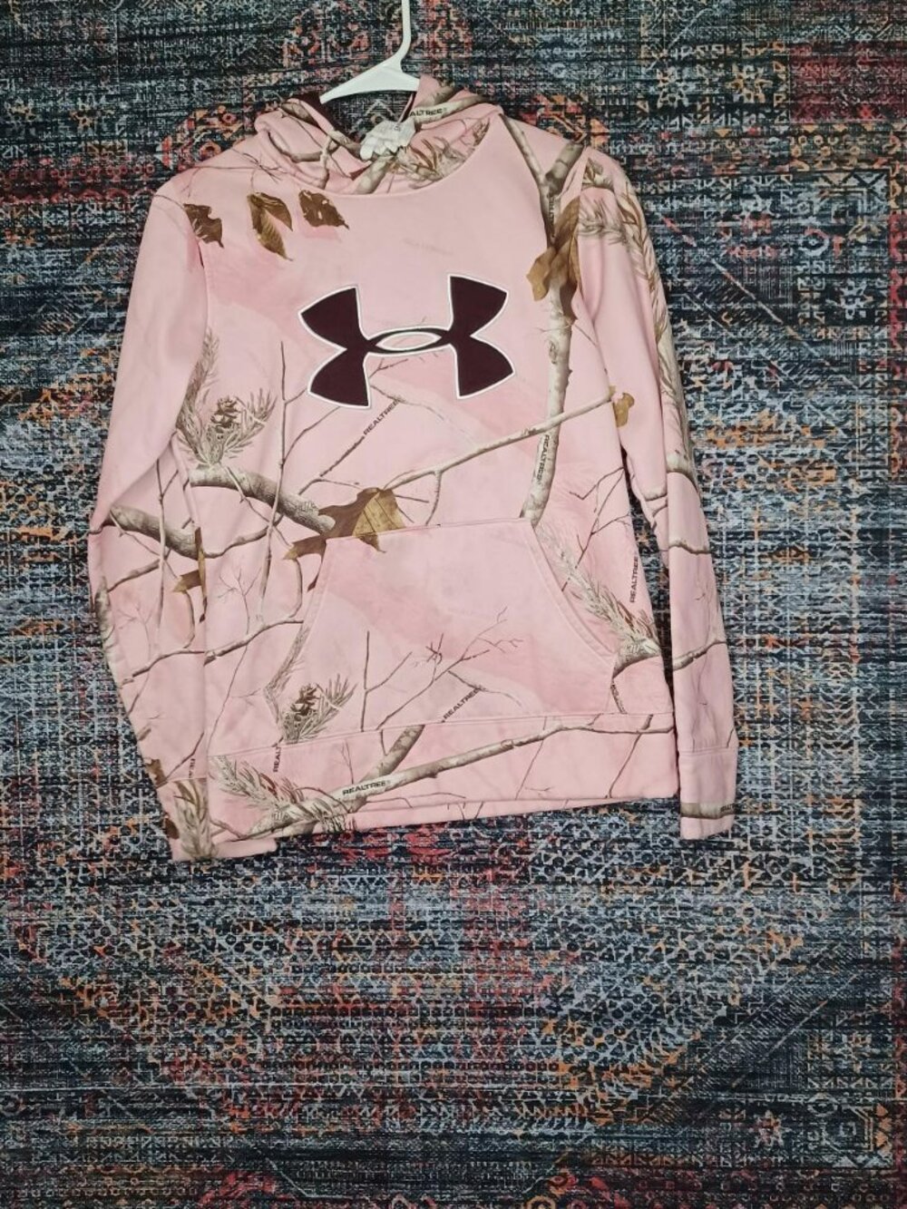 Under Armour womens pink ColdGear Realtree camo hunting hoodie XS